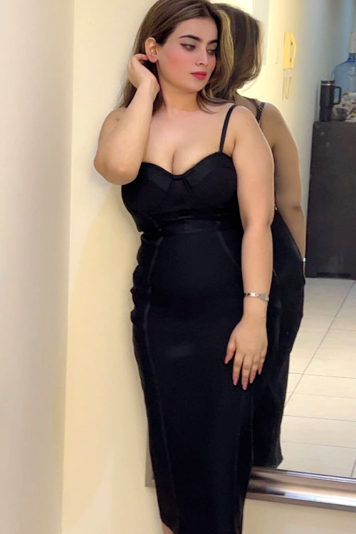 Busty Escort Female in Multan